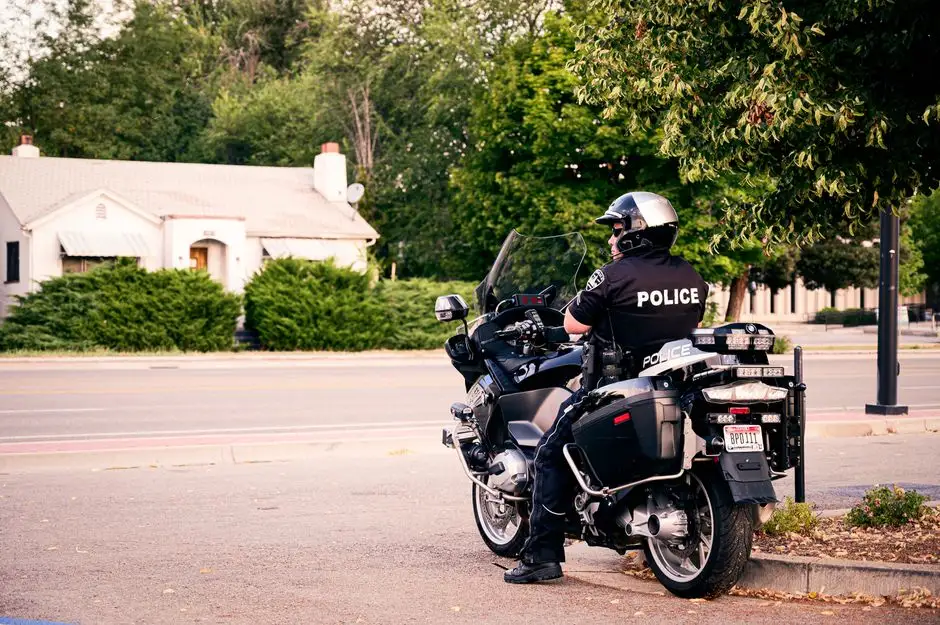 Ponad 3 promile alkoholu i motocykl bez badań technicznych – 45-latek zatrzymany w Karwicach